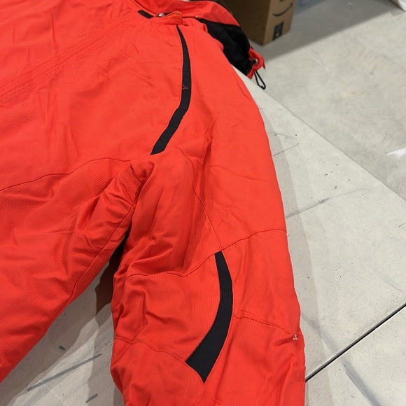 Ladies ski jacket - Picture 3 of 8